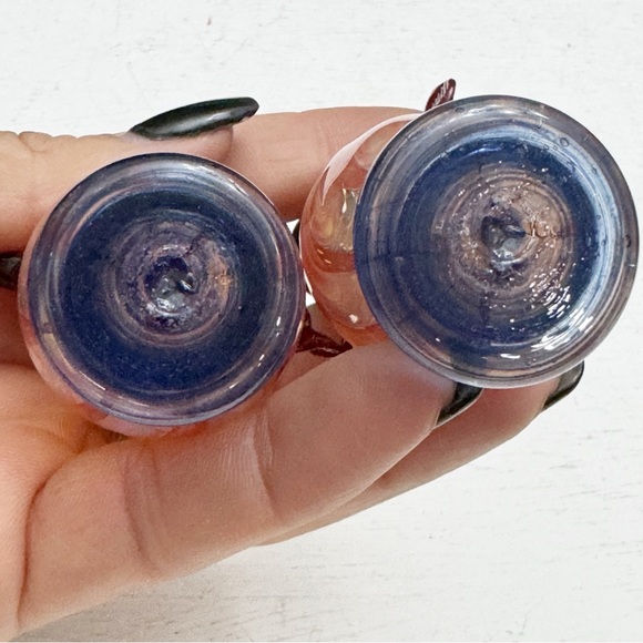 Gorgeous Vintage Hand Blown Art Glass Cranberry Swirl  Salt & Pepper Shakers - Picture 9 of 12